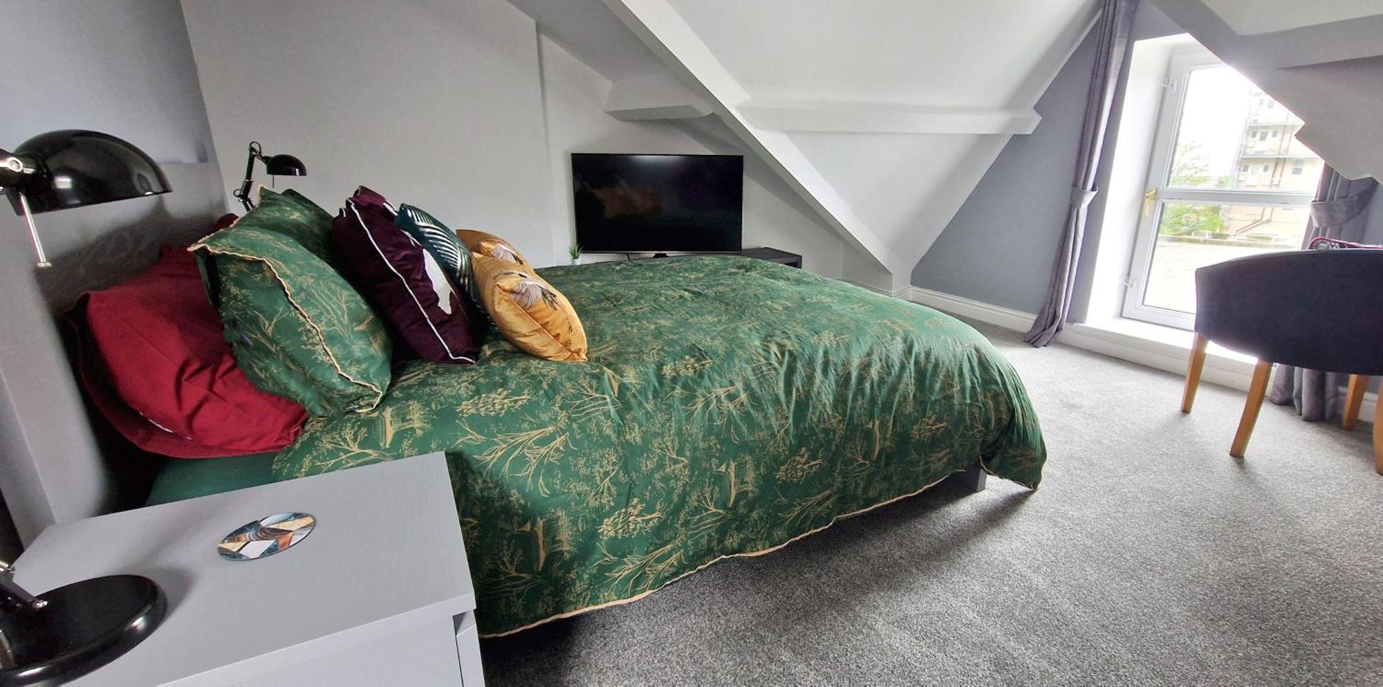 The Penthouse Ny Loft Apartment Barmouth Bagian luar foto